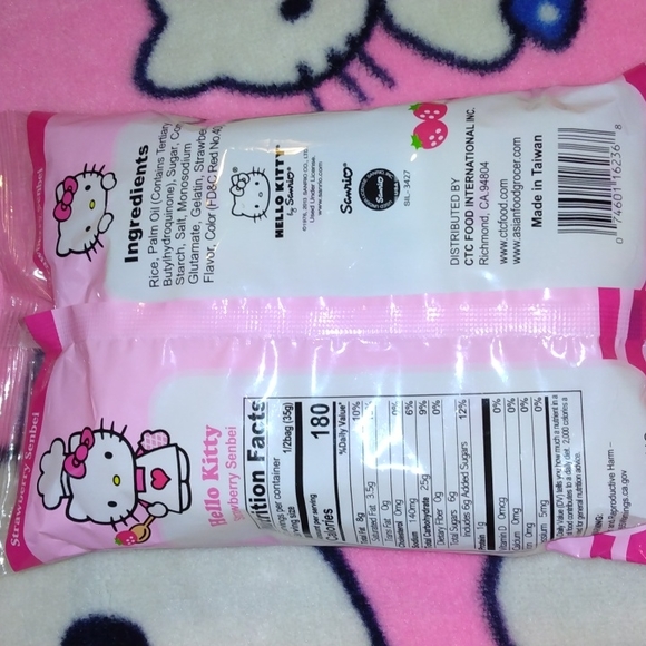 Hello Kitty Strawberry Rice cracker - Picture 3 of 4